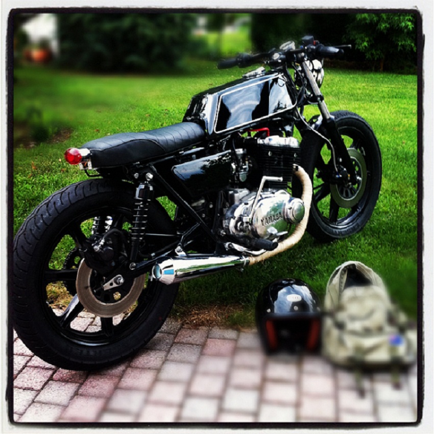 xs500 cafe racer bratstyle