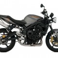 2009-Triumph-StreetTripleRc[1]