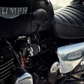 triumph_legend_matt_black_02